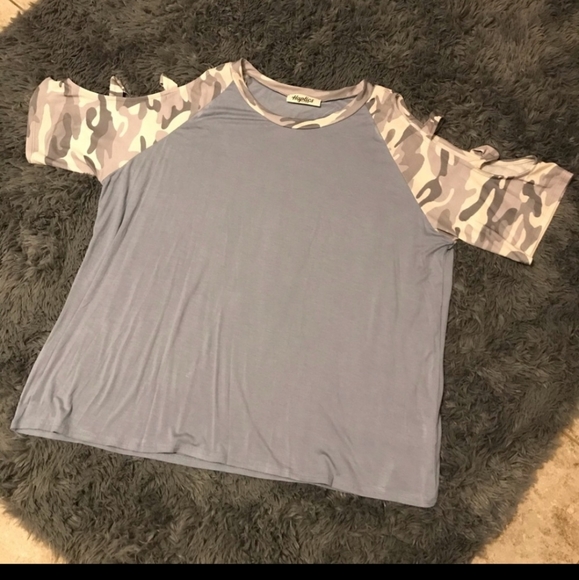 NWOT Haptics brand short sleeve size 1x - Picture 1 of 6